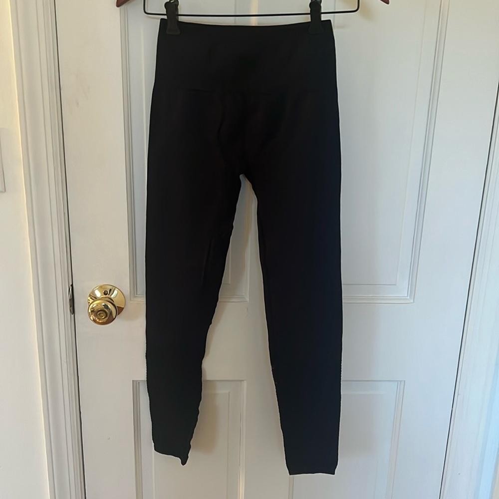 Fabletics black leggings